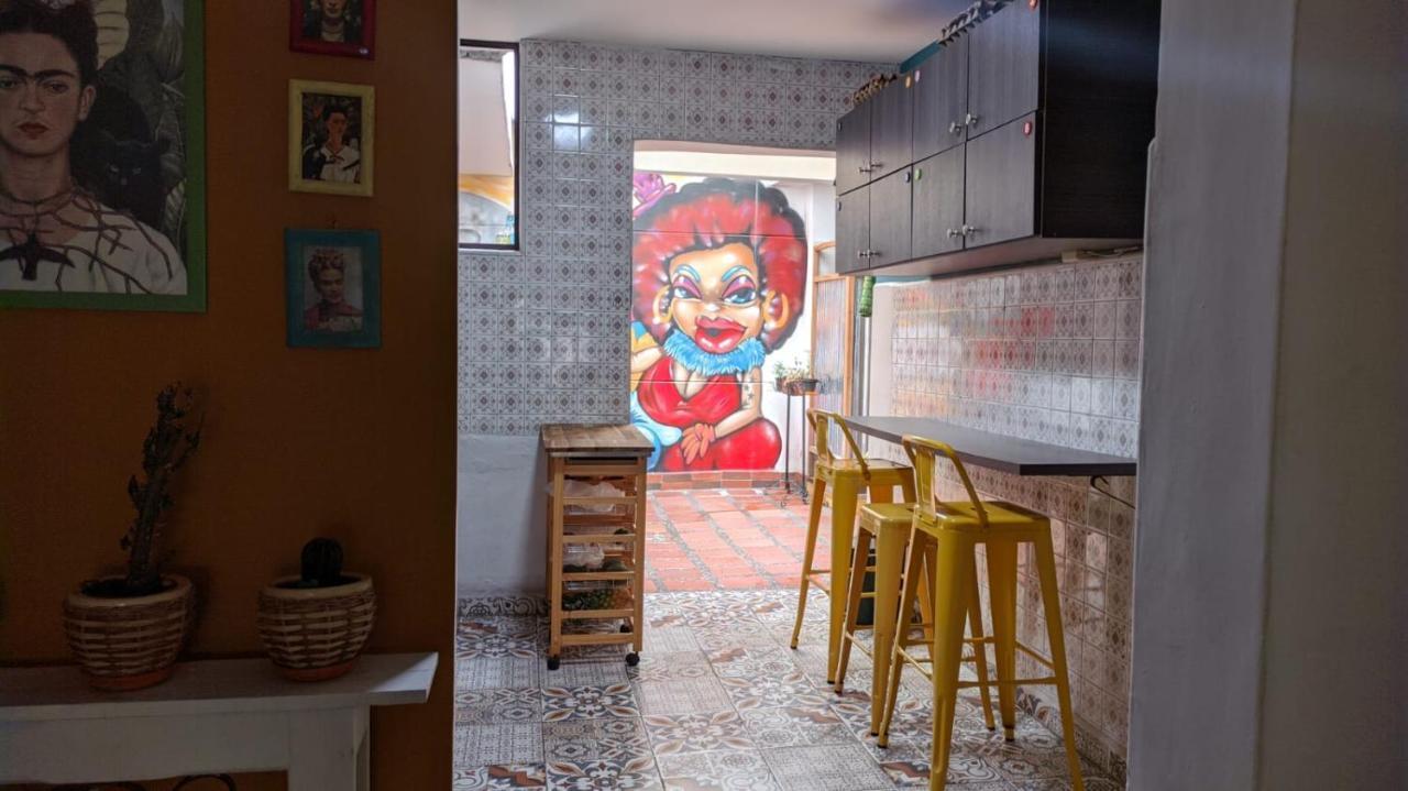 Casa Tuvia Parque Vandrehjem Medellín Eksteriør billede
